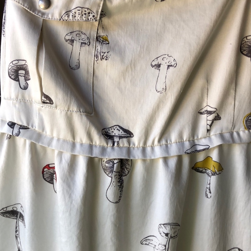 Anthropologie Lilka Mushroom Slip